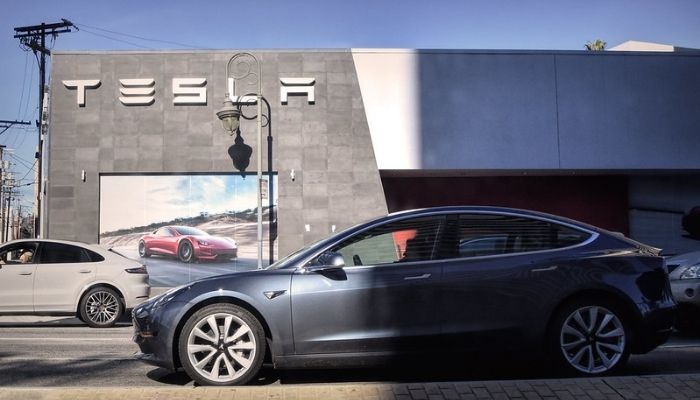 Everything in Tesla Motors is planned for quicker design changes, from the factory floor plan to the place where cars are manufactured. In such an agile environment, rapid prototyping is a no-brainer.