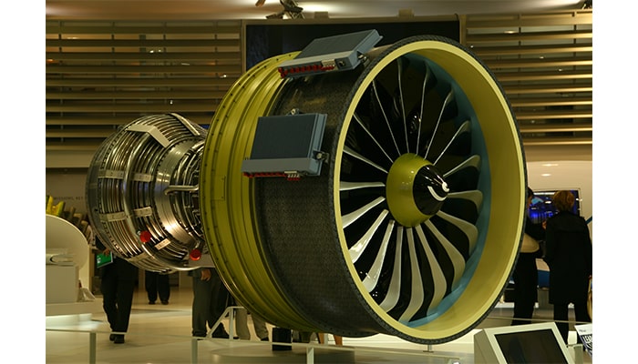 The growing advancements in technology and improving quality standardizations mean that a 100% carbon fiber aircraft may not be an element of science fiction for long