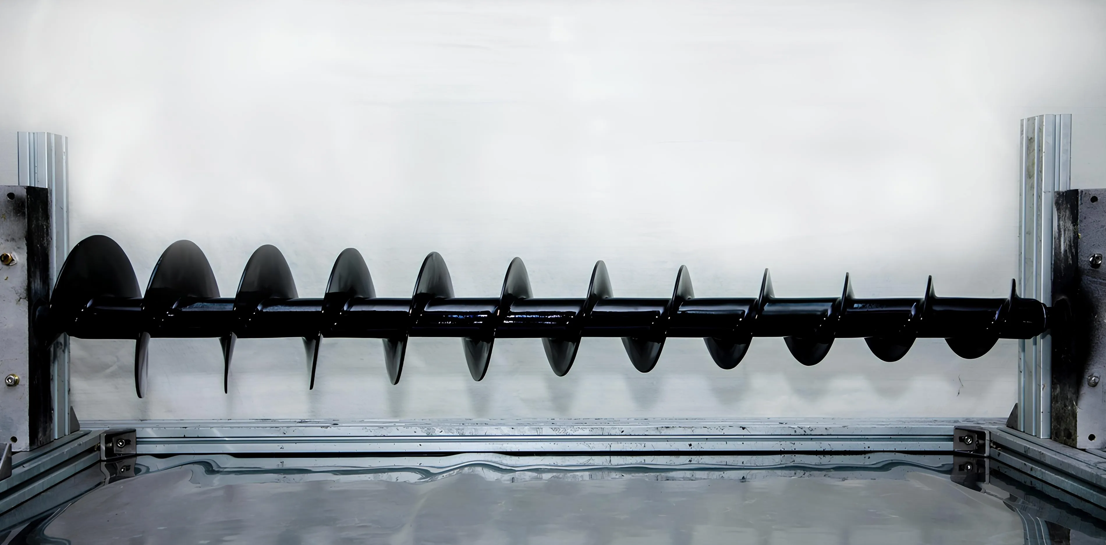 The finished carbon fiber Archimedes screw